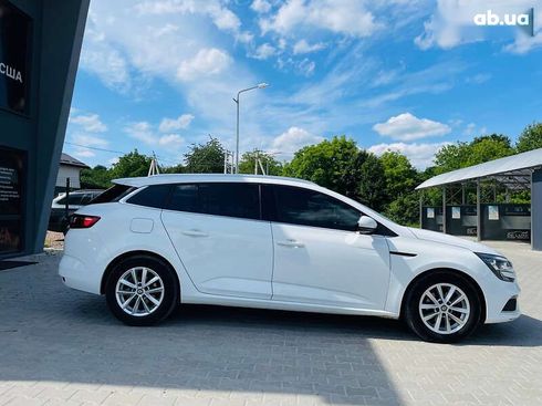 Renault Megane 2017 - фото 5