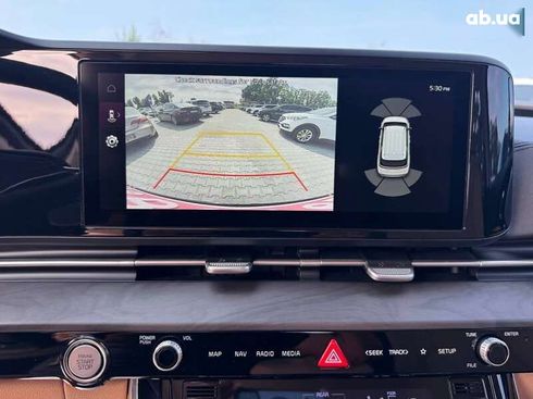 Kia Carnival 2021 - фото 25