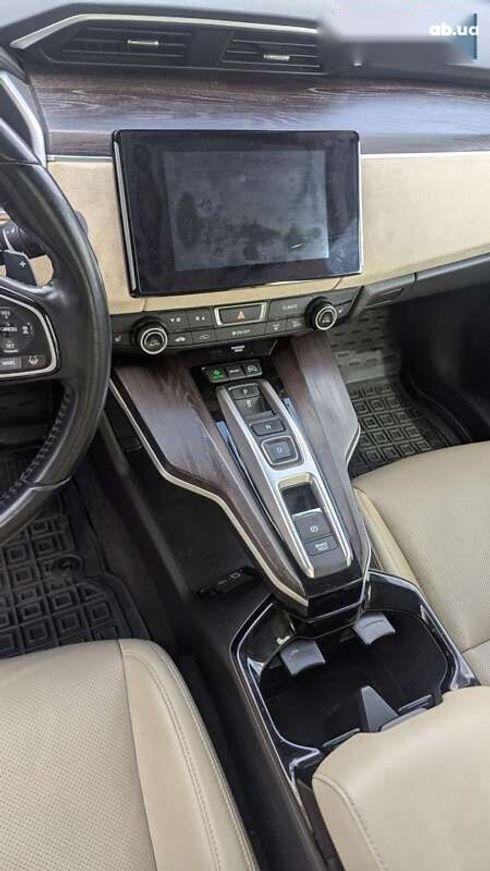 Honda Clarity Electric 2017 - фото 8