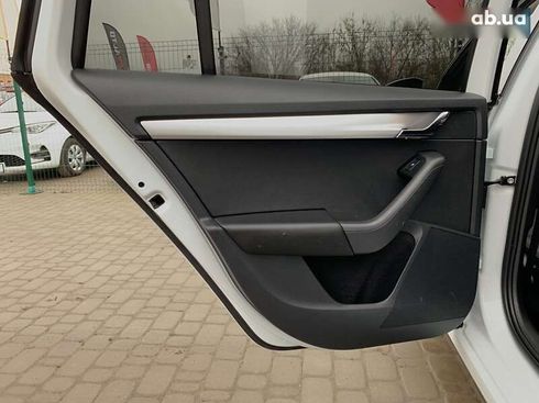 Skoda Octavia 2019 - фото 26