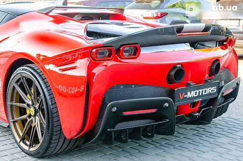 Ferrari SF90 Stradale 2022 - фото 14