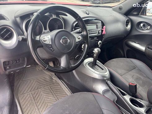 Nissan Juke 2016 красный - фото 15