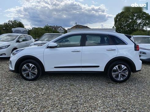 Kia Niro 2022 - фото 9