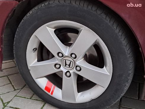Honda Civic 2007 красный - фото 7