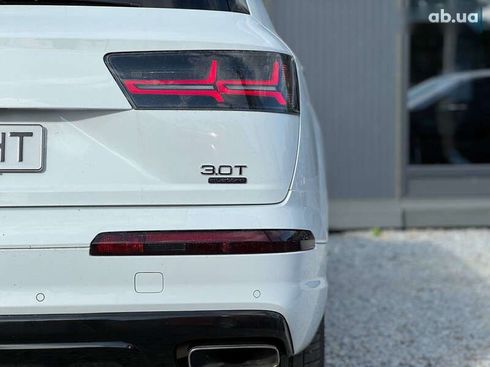 Audi Q7 2017 - фото 14
