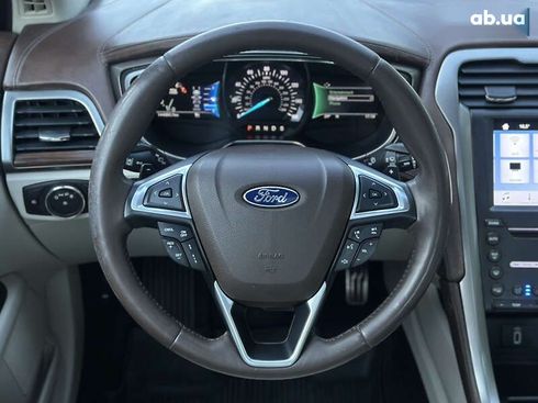 Ford Fusion 2016 - фото 29