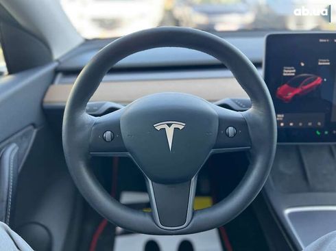 Tesla Model Y 2021 - фото 13