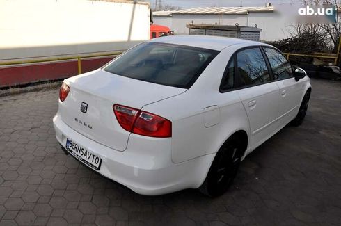 SEAT Exeo 2011 - фото 6