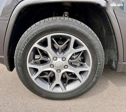 Jeep Grand Cherokee 2021 - фото 21