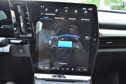 Renault Megane 2023 - фото 9