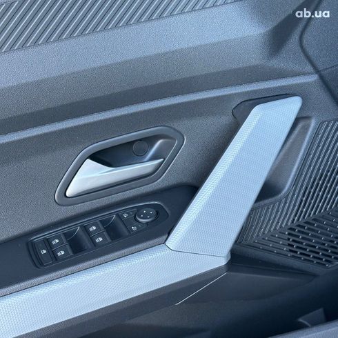 Renault Duster 2025 белый - фото 12