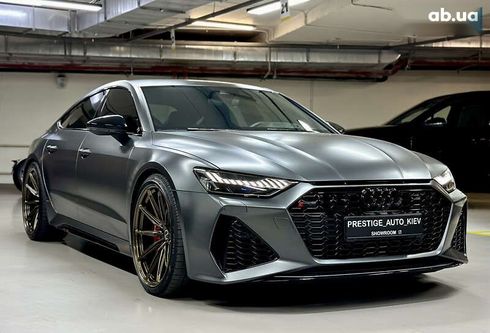 Audi RS7 2021 - фото 9