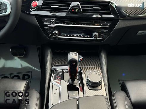 BMW M5 2018 - фото 22