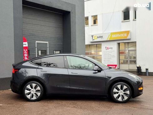 Tesla Model Y 2024 - фото 11
