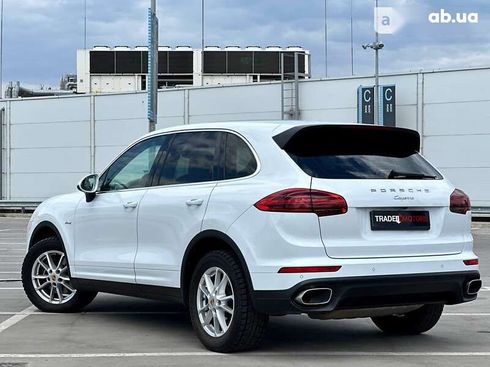 Porsche Cayenne 2016 - фото 8