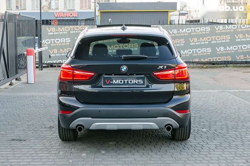 BMW X1 2016 - фото 10