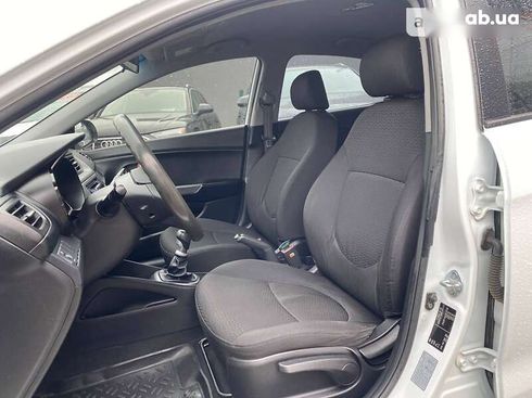 Kia Rio 2011 - фото 14