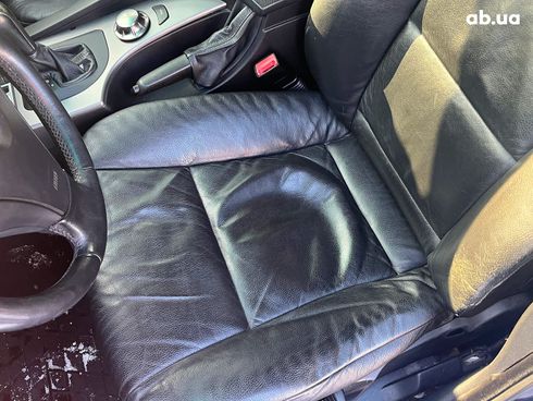BMW 5 серия 2004 черный - фото 18
