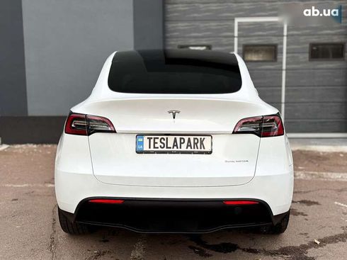 Tesla Model Y 2024 - фото 9