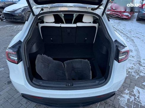 Tesla Model Y 2021 - фото 8