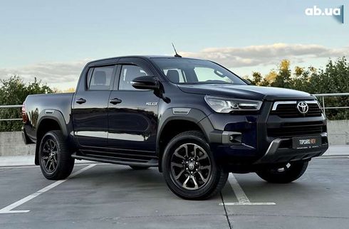 Toyota Hilux 2022 - фото 27