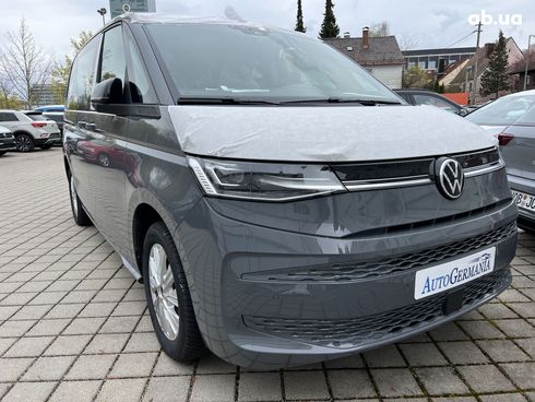 Volkswagen Multivan 2023 - фото 17