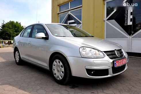 Volkswagen Jetta 2005 - фото 4
