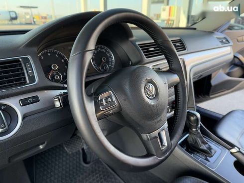 Volkswagen Passat 2014 - фото 24