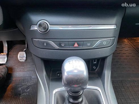 Peugeot 308 2015 серый - фото 19