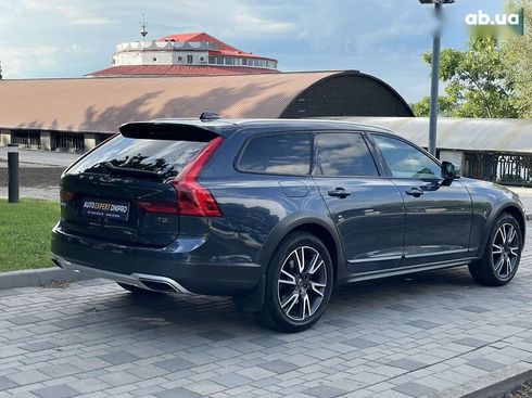 Volvo V90 Cross Country 2018 - фото 8