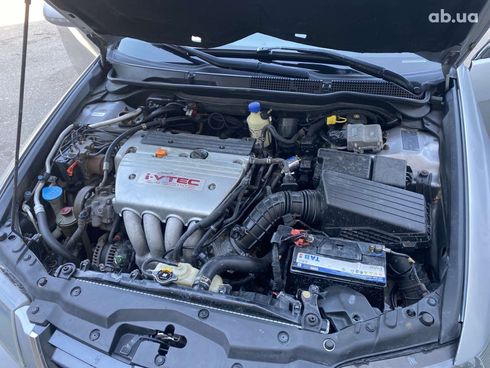 Honda Accord 2005 серебристый - фото 2