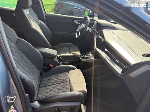 Audi Q4 e-tron 2023 - фото 27