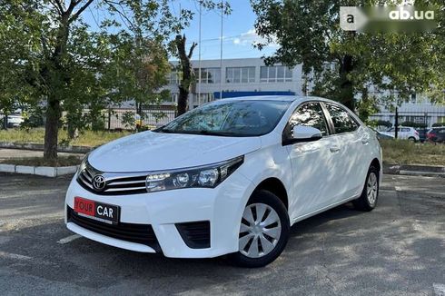 Toyota Corolla 2015 - фото 4