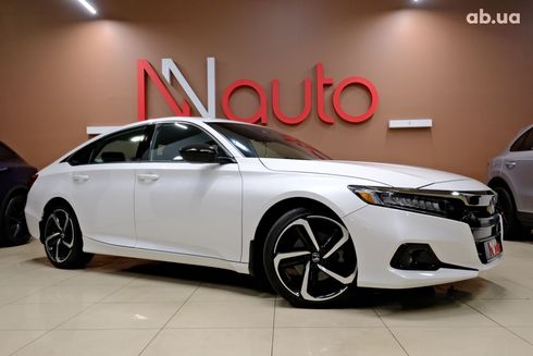 Honda Accord 2022 белый - фото 4
