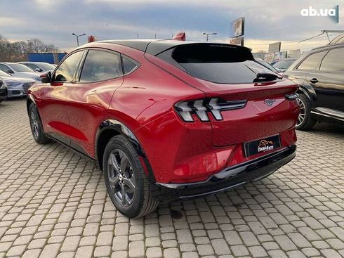Ford Mustang Mach-E 2022 - фото 5