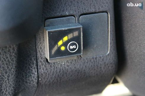 Toyota RAV4 2016 - фото 25