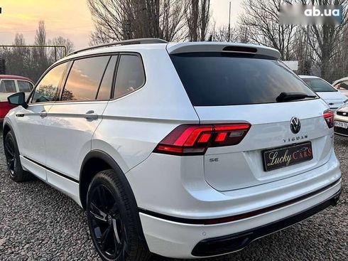 Volkswagen Tiguan 2022 - фото 7