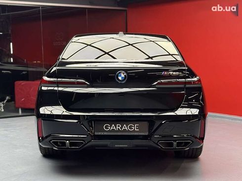 BMW 7 серия 2024 - фото 17