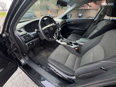 Honda Accord 2015 - фото 18