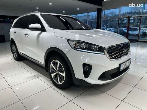 Kia Sorento 2017 - фото 3