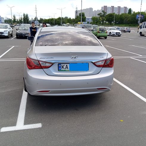 Hyundai Sonata 2013 серебристый - фото 3