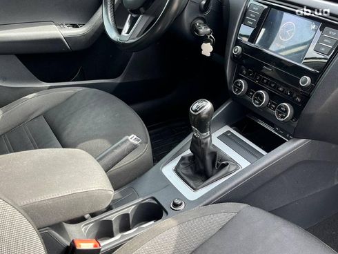 Skoda octavia a7 2017 бежевый - фото 33