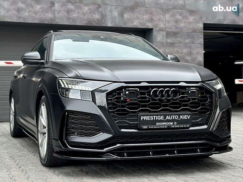 Audi RS Q8 2020 - фото 10