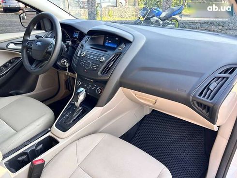 Ford Focus 2016 - фото 30
