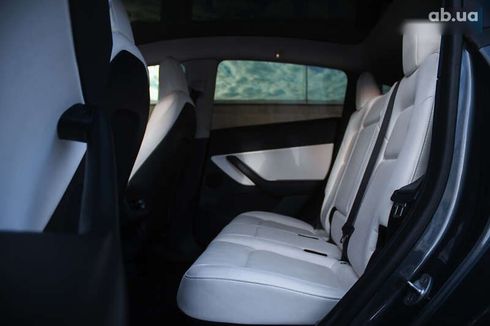 Tesla Model Y 2021 - фото 17