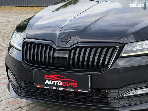 Skoda Superb 2021 - фото 18