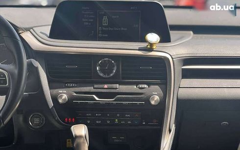 Lexus RX 2021 - фото 23