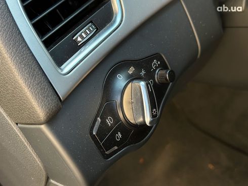Audi A4 2012 черный - фото 13