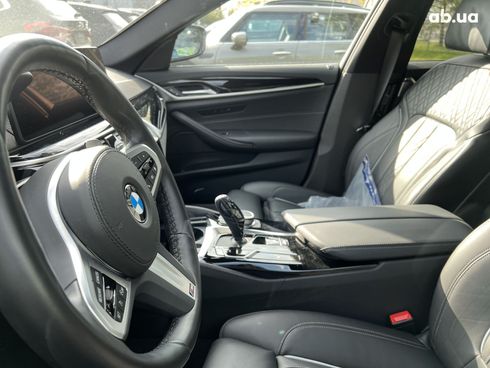 BMW 5 серия 2023 - фото 7