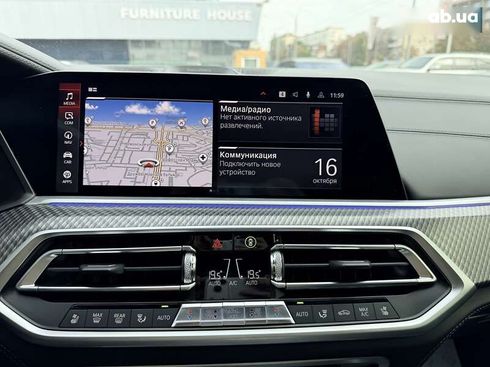 BMW X5 M 2019 - фото 29